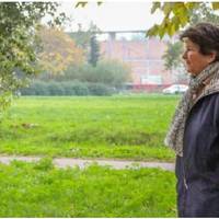 В родині Людмили 28 серпня завжди був особливим днем, адже її улюблена матуся святкувала свій день ангела. Цього разу мама повернулася з церкви сумна і вирішила розповісти доньці правду