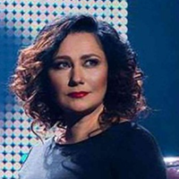 Олена Мозгова: Гражданє артисти , так ви ж за нього агітували і голосували! Просто зателефонуйте своєму дружбану і задайте питання в лоб, чи в очі, чи ще якось!