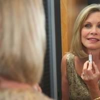 Нещодавно я синові розповідаю, що подруга моя в санаторій тут недавно їздила, приїхала задоволена така, спина тепер не турбує, як в молоді роки себе почуває.