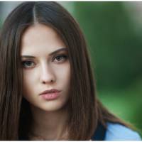 Вийшло так, що мій син старший за мою рідну сестру. Мама народила відразу після мене. Чоловік моєї мами кинув їх, і тепер ми всі живемо разом.