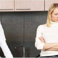 Ввечері чоловік прийшов додому і сказав: «Нам треба поговорити». Я передбачала, що розмова знову піде про народження третьої дитини, про яку мріяв чоловік. «Відпусти мене, Оксано.