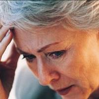 Син привів в дім дівчину. Я, коли вперше її побачила, дуже засмутилася. Спочатку вона стала просто приходити до сина в гості, потім всюди стали з’являтися її речі, а потім я взагалі помітила, що у си