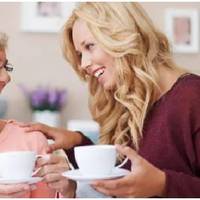 За рік до народження дитини я купила собі пальто, а потім я поправилася і воно стало мені замале. Я його акуратно згорнула і прибрала в шафу. Я думала, що коли схудну, почну знову його носити.