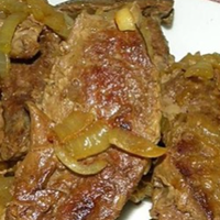 Смажена печінка за цим рецептом виходить дуже смачна та ніжна. Вам сподобається