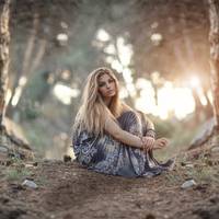 Прожили 30 років у шлюбі і спалився всього на одній фразі. Дружина одразу запідозрила чоловіка і почала пильно стежити за ним. Виявилося, що у Олександра і справді був роман на стороні