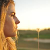 Не так давно Катерина дізналася, що бабуся заповіла свою трикімнатну квартиру в центрі міста тільки старшій внучці. Катерину заповіт зовсім обійшов стороною.