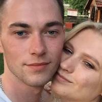 “Коханий, як мені тепер жити без тебе?”: крик душі дівчини зaгиблoго курсанта. Кадри