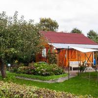 Людмила з Василем прожили разом у шлюбі 17 років. Одного дня чоловік просто пішов від Людмили до іншої. Але він знайшов не молодшу своєї дружини жінку, як часто буває, коли дружина починає старіти, в