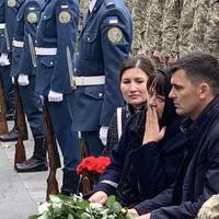 Відео. “Сотні людей, море сліз і квітів” : Харків прощається із зaгuблuм в Ан-26 курсантом Вільховим. фото