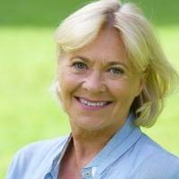 Як я народила дитину, моя мама попросилася жити до нас. Вона сказала, що допомагатиме нам з немовлятком. Ми з чоловіком погодилися, адже думали, що мама поживе у нас десь місяць.