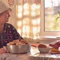 Ярослава з батьками чоловіка не жила ні дня, і була дуже щаслива від того. Тому, що ужитися зі свекром вельми непросто. Людина він важка: впертий, сердитий, категоричний.