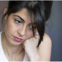 Ми з чоловіком і дітьми знімаємо квартиру, нам ніхто не допомагає. Якось я не витримала і сама запропонувала мамі з’їхатися з бабусею. Але отримала категоричну відмову. До себе вона нас теж не кличе.