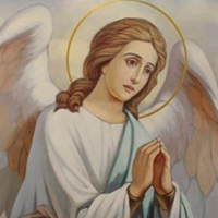 Коли дуже важко на душі, цей вірш, під назвою «Твій Ангел», дійсно додає сил.