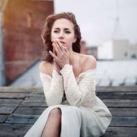 За тиждень до весілля я зателефонувала коханому і сказала, що більше його не кохаю і наші стосунки то помилка. А подрузі залишила повідомлення: “Вибач свою тупу подружку, з мізерною фантазією, тепер в