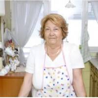 Минулого тижня я прийшла в гості до невістки. Поки невістка займалася своїми справами, і вийшла в магазин, я зайшла у ванну, помити руки і побачила, що ванна брудна. Я подумала, що напевно у невістки