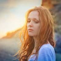 Коли чоловік йшов від мене і двомісячної доньки, я тільки й встигла у нього запитати – А як же наша дитина? Він відповів мимохідь – А я то причому? Це не моя дочка, ти її нагуляла.