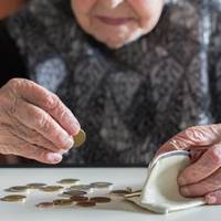 Кілька років тому свекруха Марії була сповнена сил. Багато років вона їздила в Польщу на заробітки. Але була такою жінкою, яка любила пхати свого носа у сім’ю сина.