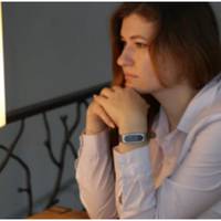 Ігор прийшов з роботи без настрою, а я замість того, щоб нагодувати чоловіка, почала безпідставно звинувачувати його в тому, що він забагато уваги приділяє своїй колезі. Вона саме зателефонувала йому