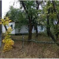 Цю суботу Неля не забуде ніколи. Мирон зранку пішов на роботу, а повернувся опівночі і закликав її до розмови. – Квартиру я залишаю тобі, машину беру собі, а гроші поділимо навпіл! – випалив чоловік