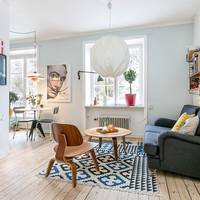 – Андрію, ми з твоїм братом вирішили, що нам вже мало місця в кімнаті для сім’ї. Ти не уявляєш як важко виховувати дитину, весь час уживаючись з сусідами.