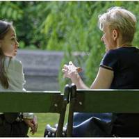 В неділю ми з дітьми пішли в парк. До нас приєдналася свекруха, яка живе неподалік, і все зіпсувала. Коли вона побачила, що ми приїхали на моїй машині, почала звинувачувати мого чоловіка, чому він куп