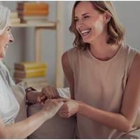 Нічого дивного в тому, що свекруха мене недолюблює, я не бачила – я розлучена, до того ж, з дитиною. Тому я не особливо розраховувала на прихильність мами Олега до мене і до мого сина від першого шлюб