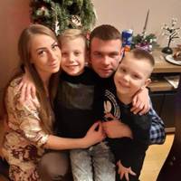 Синочок був синій, діти тихо rинули на очах: у родині сьогодні сталась велика біда..