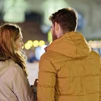 Коли я приїхав з відрядження, то відразу сказав правду дружині, що в мене тепер є інша і вона хоче жити зі мною. Я спакував свої речі і залишив дружину з дитям. Та з кожним днем я все більше згадував