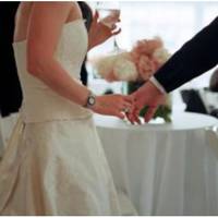 З нашого боку на весіллі було всього 27 гостей, а з боку нареченої – 53. Але платила за все я, свати відмовилися допомагати, але тут же взялися організовувати весілля за мої гроші.