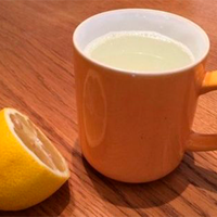 Домашній рецепт для лікування кашлю та запалення легенів! Швидше діє, ніж будь-який сироп від кашлю!