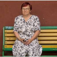 Невістка зажадала від свекрухи, щоб та написала заповіт тільки на її чоловіка. А ще краще, нехай свекруха напише дарчу на молодшого сина. Ось тоді це буде їхній будинок і все буде по-іншому: вони буд