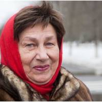 В суботу донька зателефонувала і сказала, що є гарячі путівки на відпочинок в Єгипет. Ціна на них восени дуже приваблива.