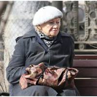 Коли діти запросили мене до себе у двокімнатну квартиру, я спочатку не повірила. Була впевнена, що доживатиму на самоті свою старість. Прийомна донька забрала мене до себе, коли я цього не сподівалас