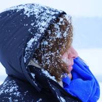 Свого батька я бачила лише пару раз в житті, в дитинстві. Мої батьки навіть не були одружені, мій тато покинув маму через великі борги. Він не міг один тягнути всю сім’ю, в ті часи було важко, тому ма