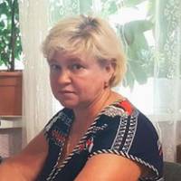 Після весілля мого сина, я намагалася на вихідні приготувати щось з того, що він любить, і приходила до них у гості, щоб пригостити і побачитися з ними. Спочатку їх все влаштовувало.