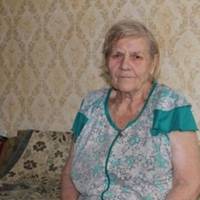 Нам з чоловіком було дуже важко знайти няню для своїх трьох дітей: жодна довше трьох місяців у нас не затримувалася. А весь цей час з ними була їх бабуся, мати мого чоловіка.