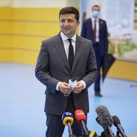 “Я зроблю все, щоб наші громадяни відчували себе в безпеці!” Ми беремо на відновлення Донбассу мільярдний кредит