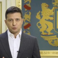 Щойно прездинет Зеленський ошелешuв всю країну страшною новиною. Я заразився ковідом, температура піднялась..