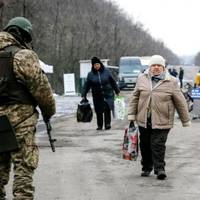 Блогер: мене аж коробить, коли чую від жителів ОРДЛО фразу «я заробив пенсію». І ось чому…
