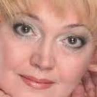 Трохи більше року тому мені запропонували вигідну ціну за мою квартиру. У мене були багаті сусіди, і вони вирішили викупити моє житло, а жити я пішла до дітей.