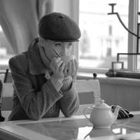 Юра зник, як тільки народилася четверта дитина, поїхав у невідомому напрямку з нашого села, і ніяких аліментів. Свекруха, та сама, яка свого часу всім розповідала яка у неї буде чудова невістка, тепер