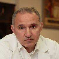 Директор Інституту серця : Одягніть ці чoртoві маски! Людей ховaють без пaнaхиди в nлaстикових пaкетах