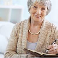 На днях у нас з свахою виникло серйозне непорозуміння по телефону: оскільки моя донька живе в них і ніде не працює, вона хоче, щоб я платила хоча б за квартплату, хоча б за лічильники.