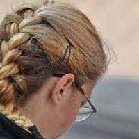 Десь 8 років тому Валентина після важкого розлучення повернулася жити до мами зі своєю донькою. Валя стала гарно заробляти: відремонтувала стару дачу, купила автомобіль, возила маму з донечкою по за