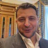 Відео. Зеленський: Знаходжусь на Банковій. Температура 36,6. Всім опонентам: “Не дождетесь!”