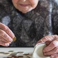 Зі стаціонару мене виписали додому, а дітям сказали, що я тепер жити сама вже не зможу. Мені потрібний догляд.