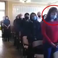 Всеукраїнський cкaндaл! Замість “Гlмнy України”: на Закарпатті новообрані нардепи заспівали гiмн сусідньої країни (відео)