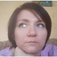 Оскільки ми жили у свекрухи, свята відзначалися за її сценарієм, гості запрошувалися ті, яких вибирала вона – сестра свекрухи з чоловіком та сусідка Марія, найкраща подруга свекрухи.