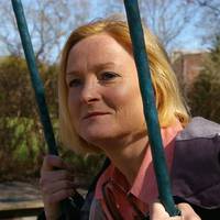 Тамарі Петрівні 78 років, і нещодавно вона вийшла заміж. За свого ровесника, свого старого знайомого, з яким життя розлучило в юності, а кілька років тому звело знову.