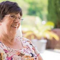 Марія готувалася до весілля, але ніколи не говорила Андрієві, що вона живе у власній квартирі. Казала, що орендує її. А майбутня теща держала це у великій таємниці: